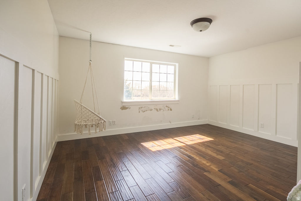 11103 E 7000 N Lapoint, UT 84039