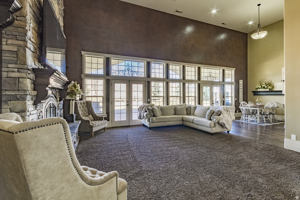 11103 E 7000 N Lapoint, UT 84039