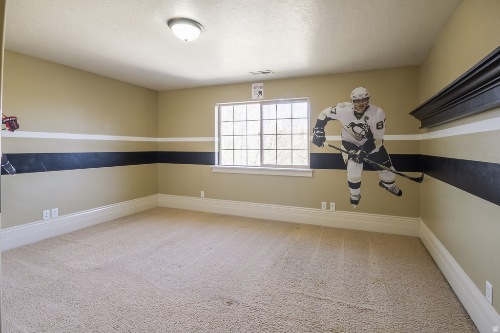 11103 E 7000 N Lapoint, UT 84039
