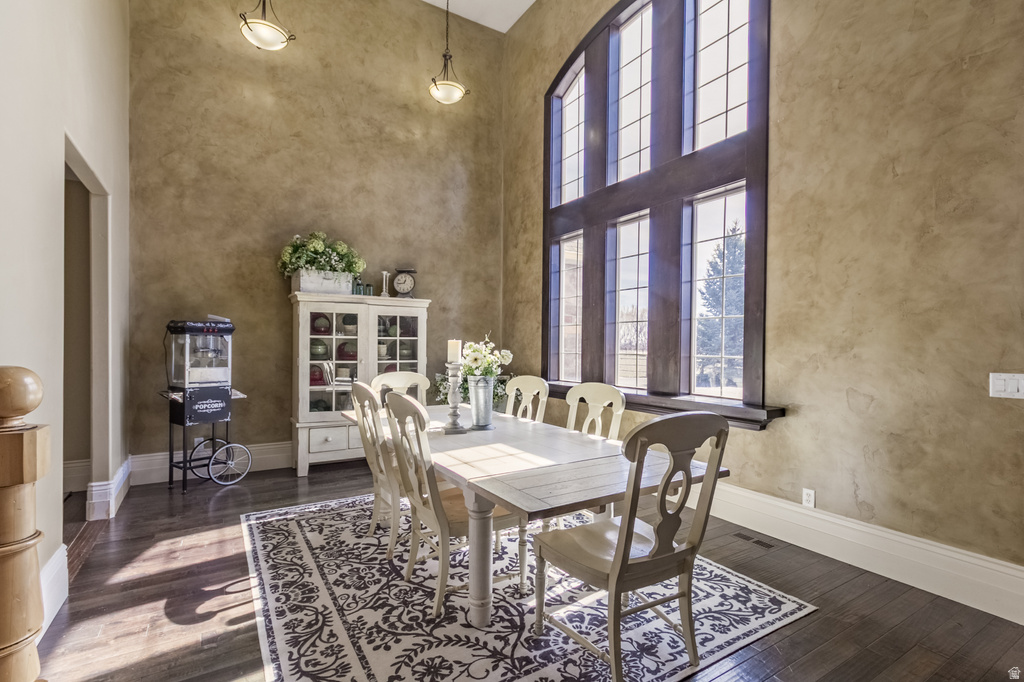 11103 E 7000 N Lapoint, UT 84039
