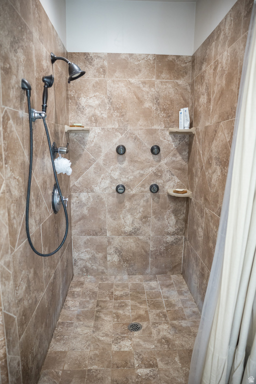 11103 E 7000 N Lapoint, UT 84039