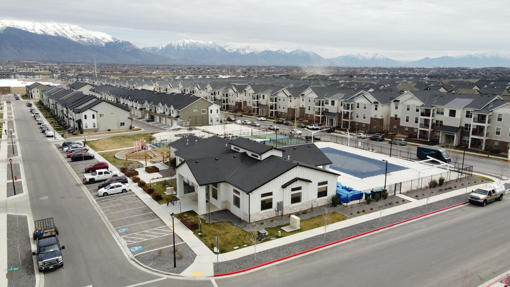 4198 W 2010 N Lehi, UT 84048