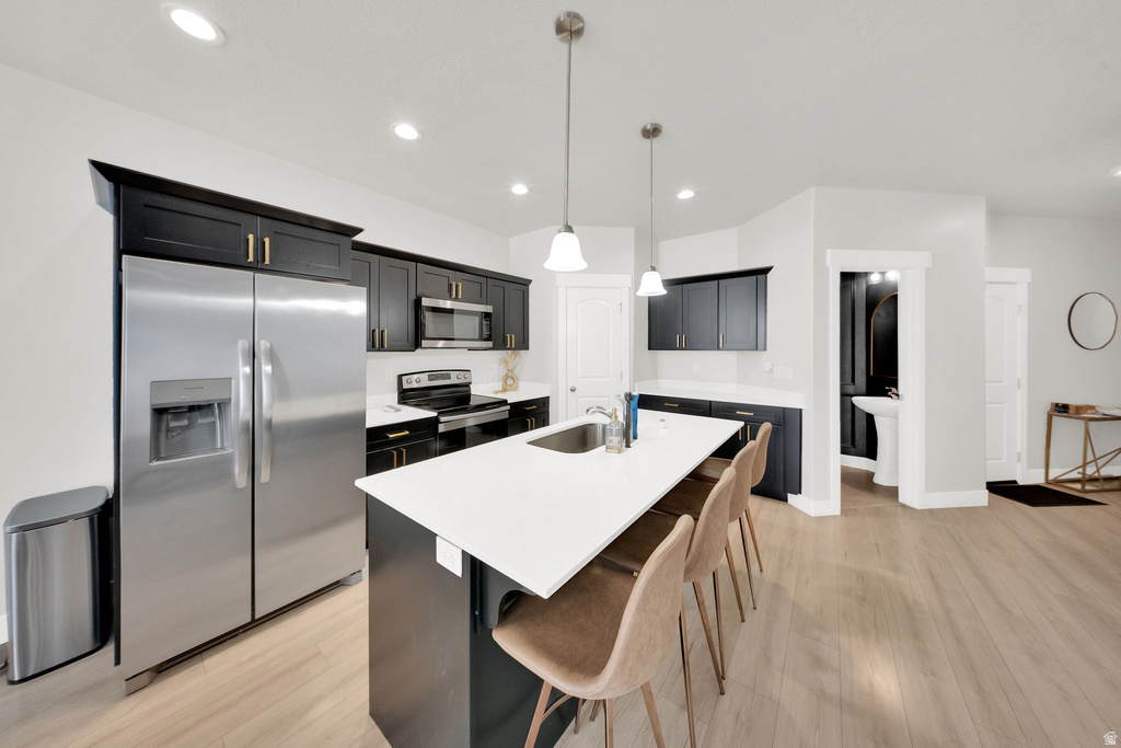 4198 W 2010 N Lehi, UT 84048