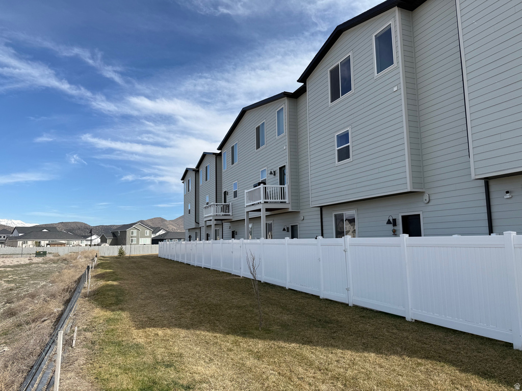 689 E RYEGRASS Eagle Mountain, UT 84005