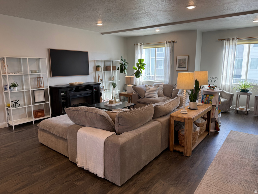 689 E RYEGRASS Eagle Mountain, UT 84005