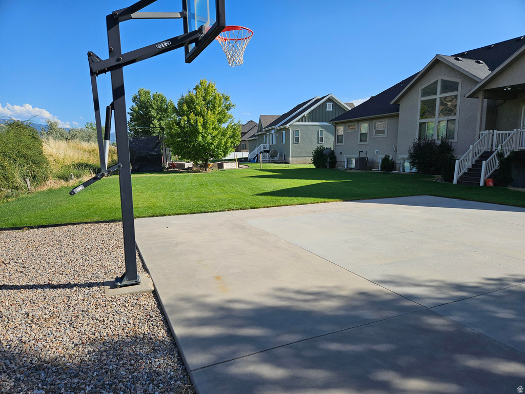 681 COUNTRY LN Farmington, UT 84025
