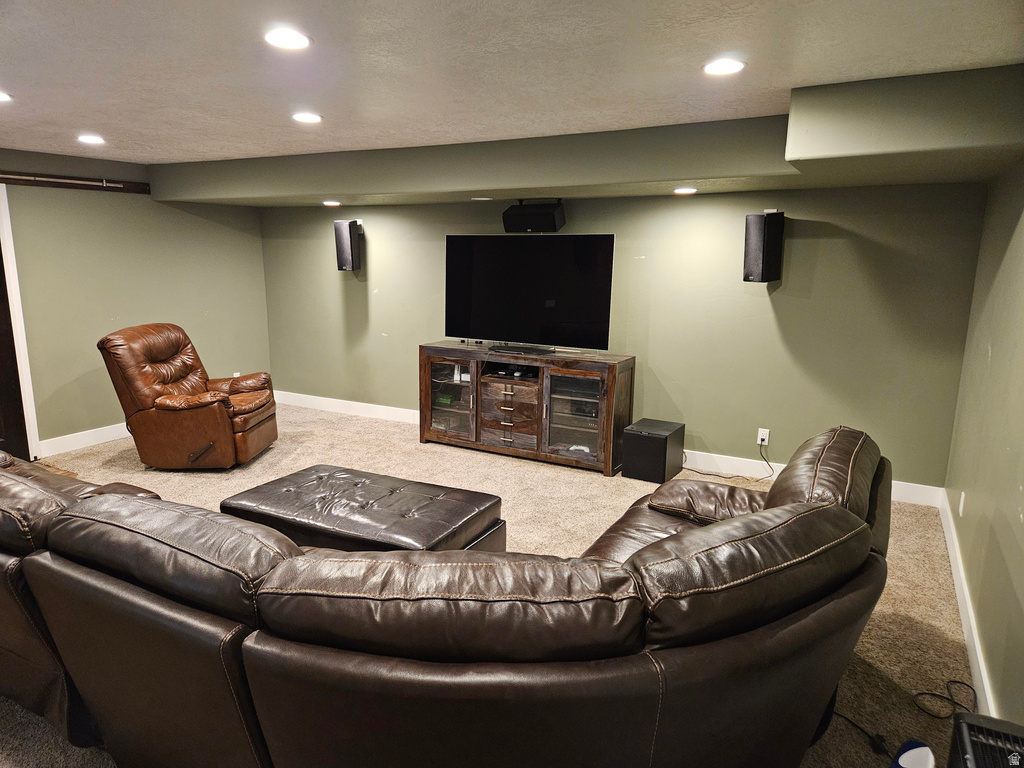 681 COUNTRY LN Farmington, UT 84025