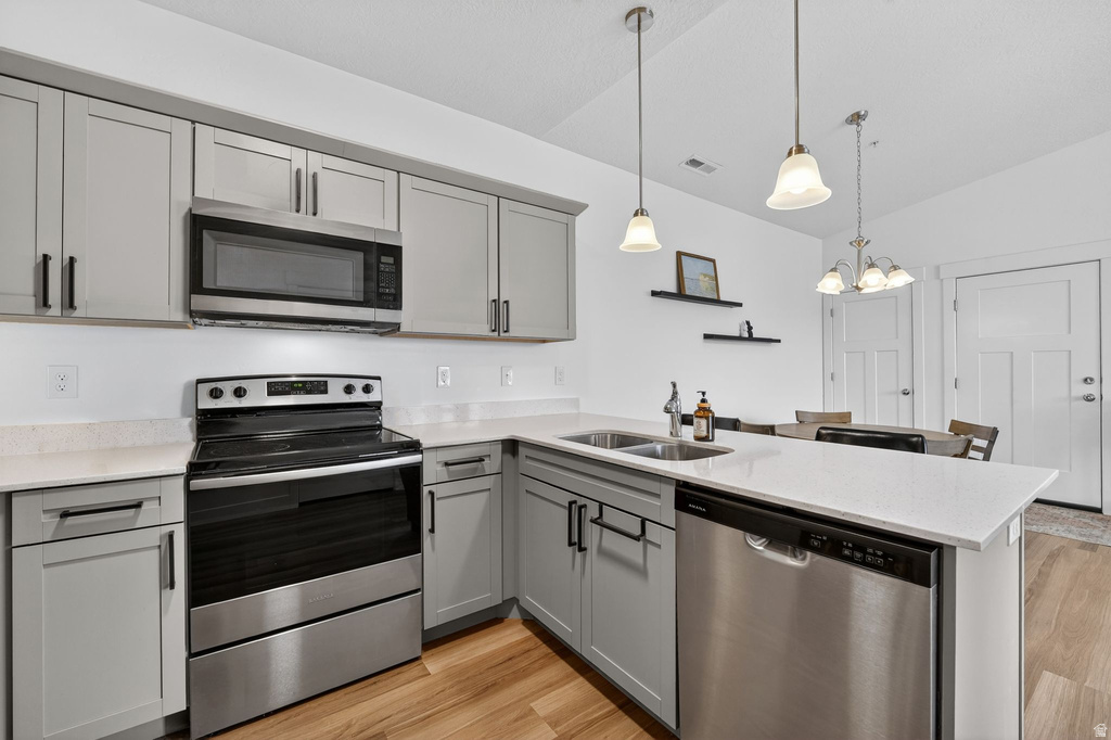 949 W BIG BEN LN #I301 Saratoga Springs, UT 84045