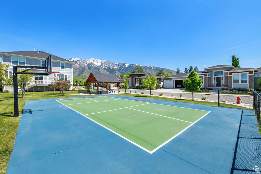 10695 S DIELSDORF RD Sandy, UT 84092