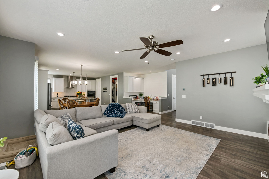 10695 S DIELSDORF RD Sandy, UT 84092