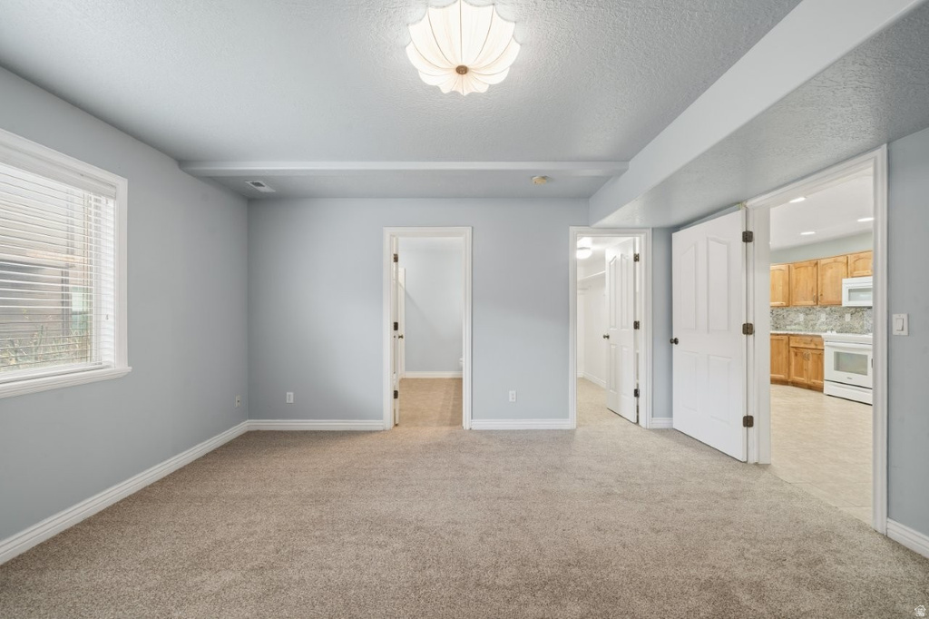 325 W WILLOW WAY Pleasant View, UT 84414