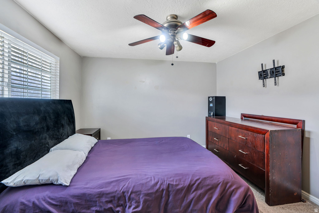 986 N INDEPENDENCE AVE Provo, UT 84604