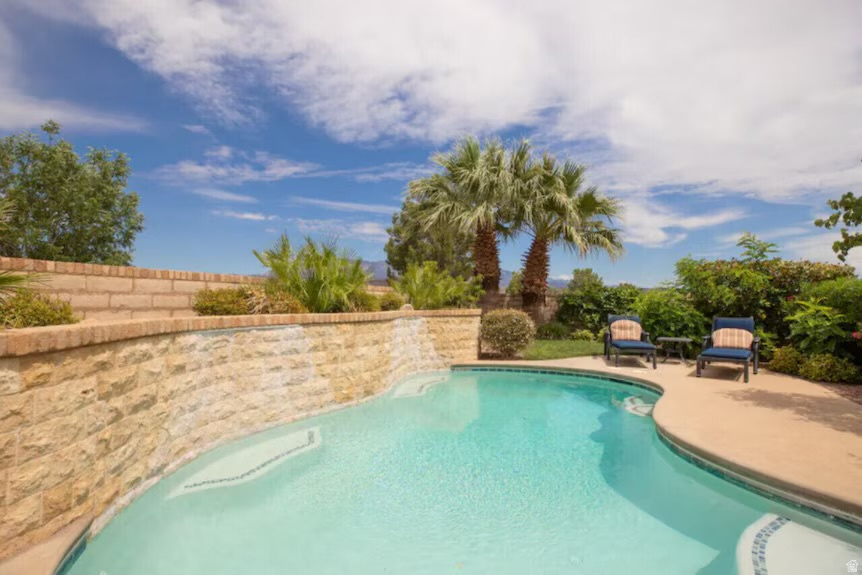 4376 W CANTERBURY RD Hurricane, UT 84737