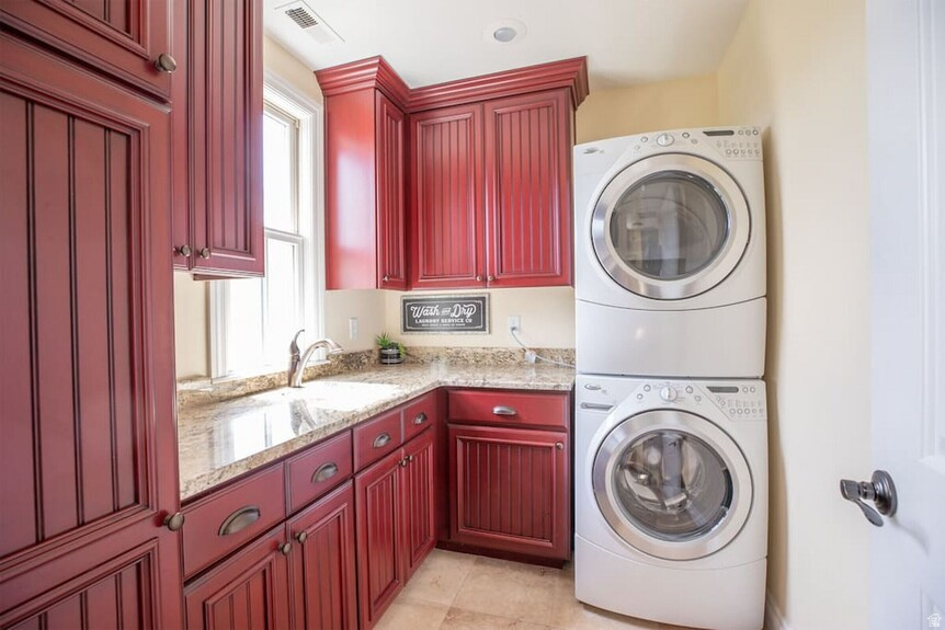 4376 W CANTERBURY RD Hurricane, UT 84737