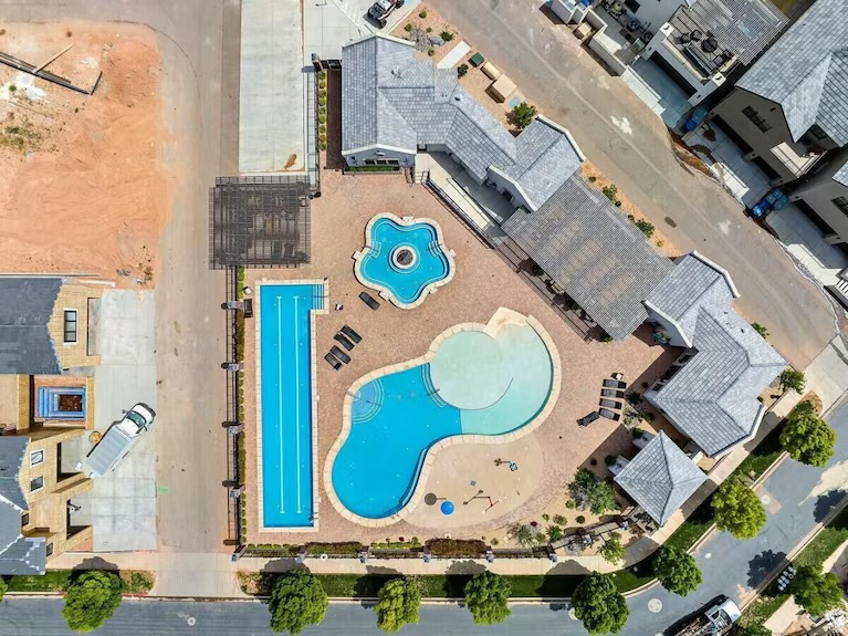 4376 W CANTERBURY RD Hurricane, UT 84737