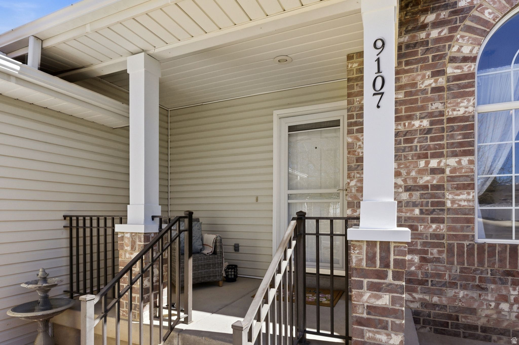 9107 S GRANADA HILLS DR West Jordan, UT 84088