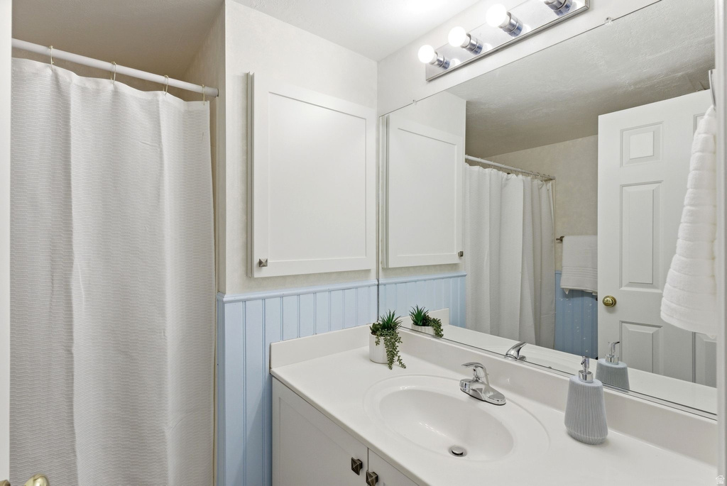 9107 S GRANADA HILLS DR West Jordan, UT 84088