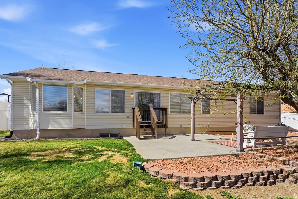 9107 S GRANADA HILLS DR West Jordan, UT 84088