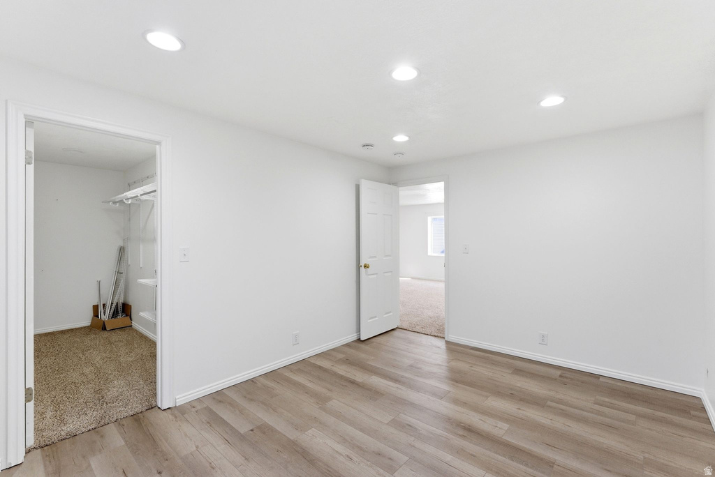 9107 S GRANADA HILLS DR West Jordan, UT 84088