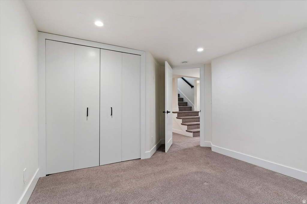 2468 S GLENMARE ST Salt Lake City, UT 84106