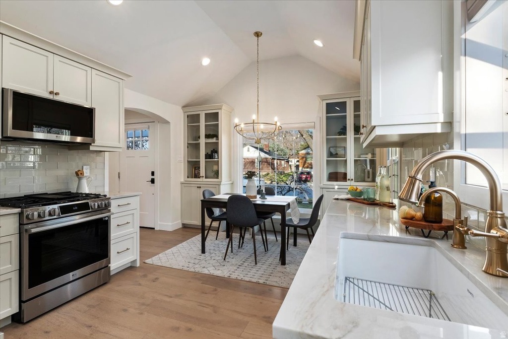 2468 S GLENMARE ST Salt Lake City, UT 84106