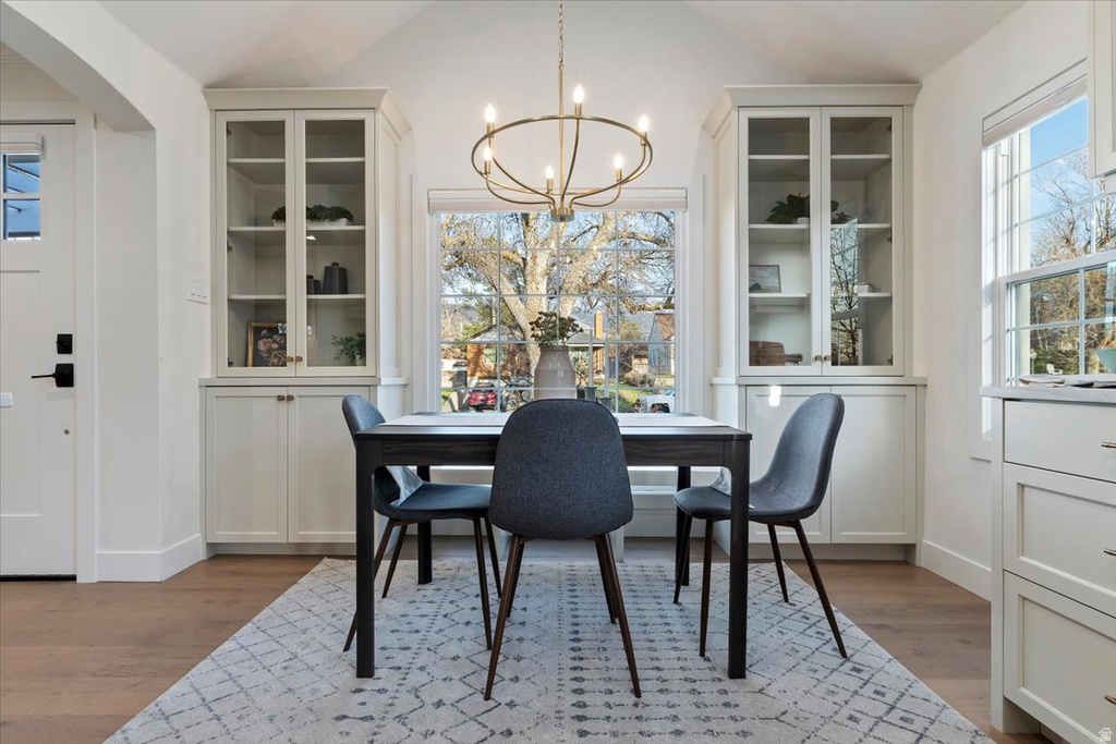 2468 S GLENMARE ST Salt Lake City, UT 84106