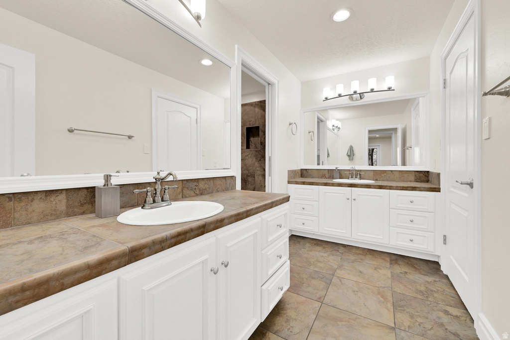 566 N BELLA VISTA DR Orem, UT 84097