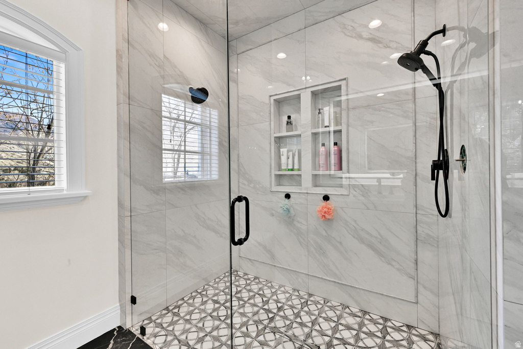 566 N BELLA VISTA DR Orem, UT 84097