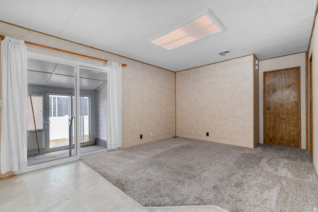 77 W EVENING STAR WAY Sandy, UT 84070