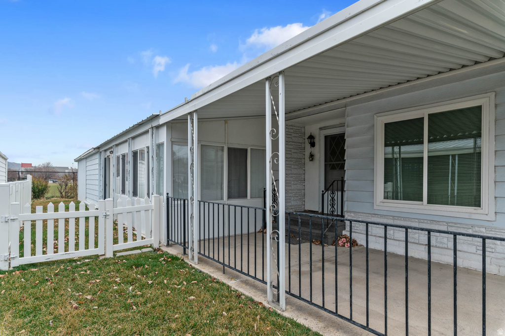 77 W EVENING STAR WAY Sandy, UT 84070