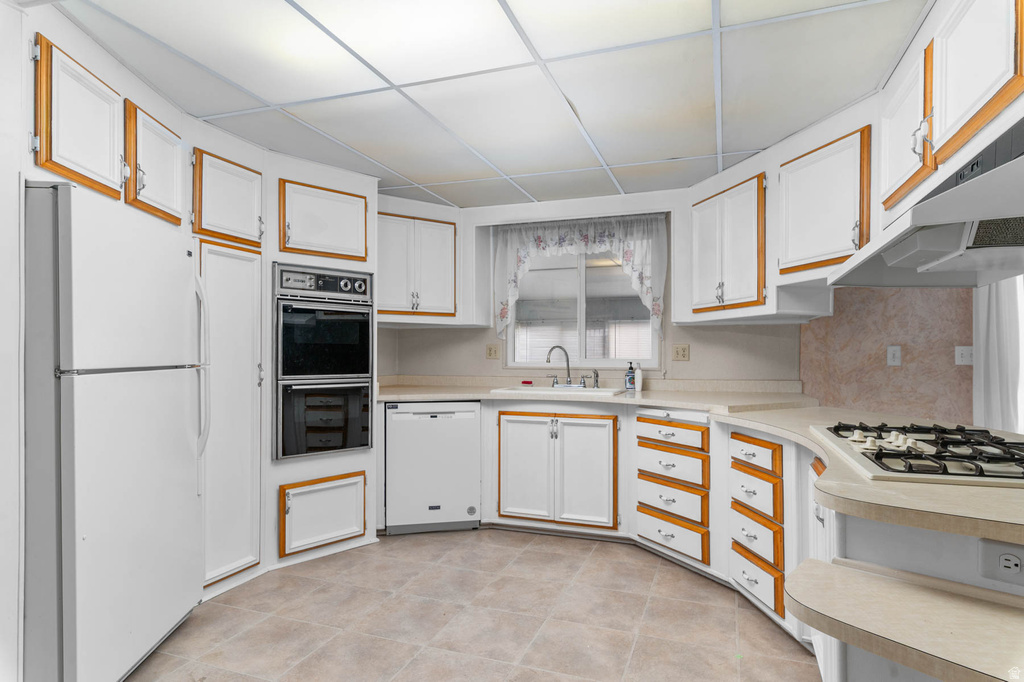 77 W EVENING STAR WAY Sandy, UT 84070