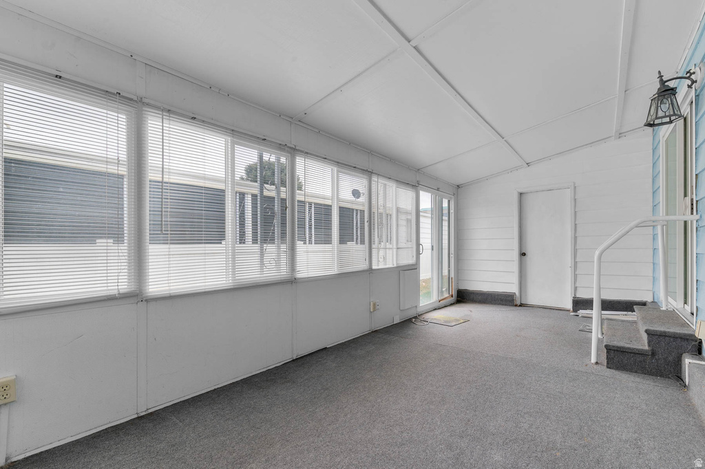 77 W EVENING STAR WAY Sandy, UT 84070