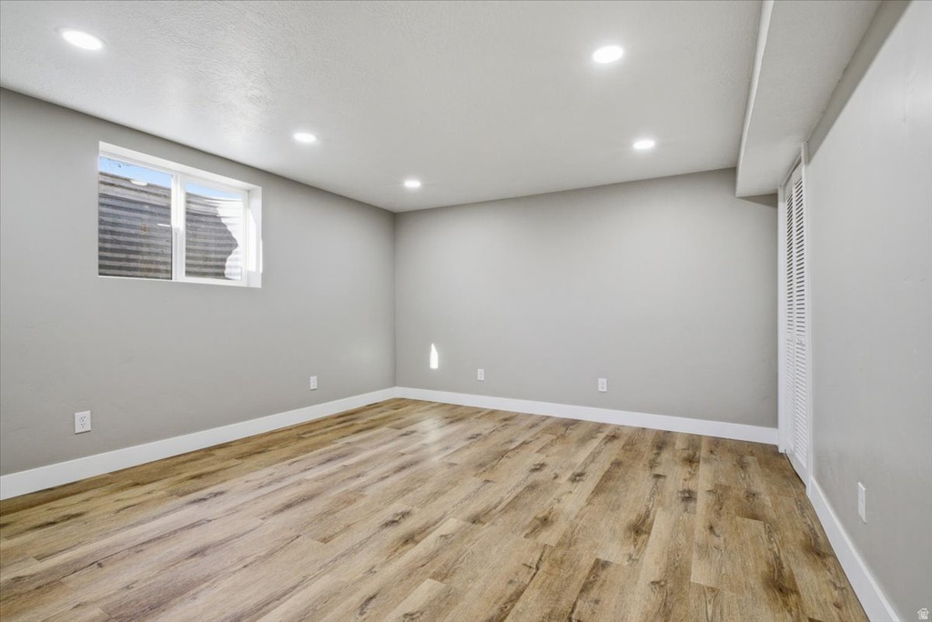 7034 W COPPERHILL DR West Valley City, UT 84128