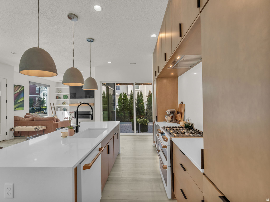 11609 S DORIAN DR South Jordan, UT 84009