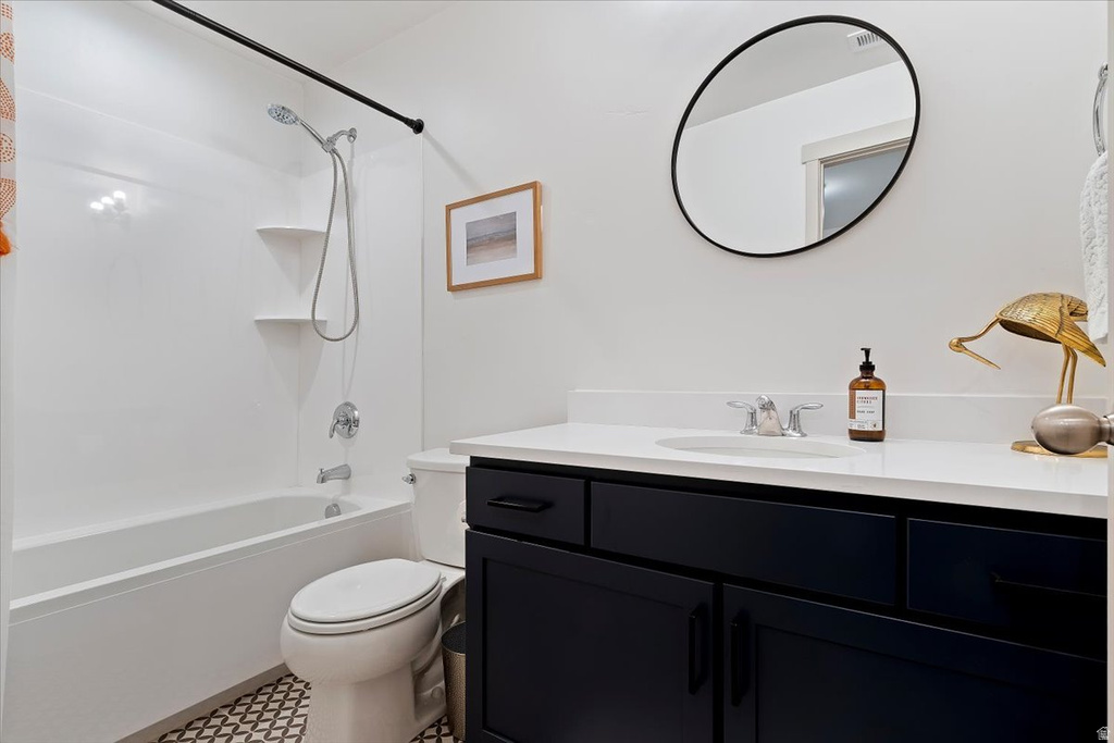 6701 W LAKE AVE South Jordan, UT 84009