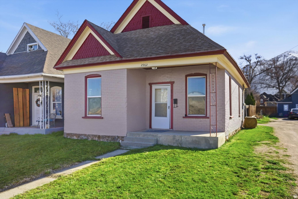 2962 S OGDEN AVE Ogden, UT 84403