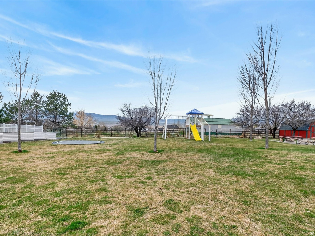 355 N 1100 E Hyde Park, UT 84318