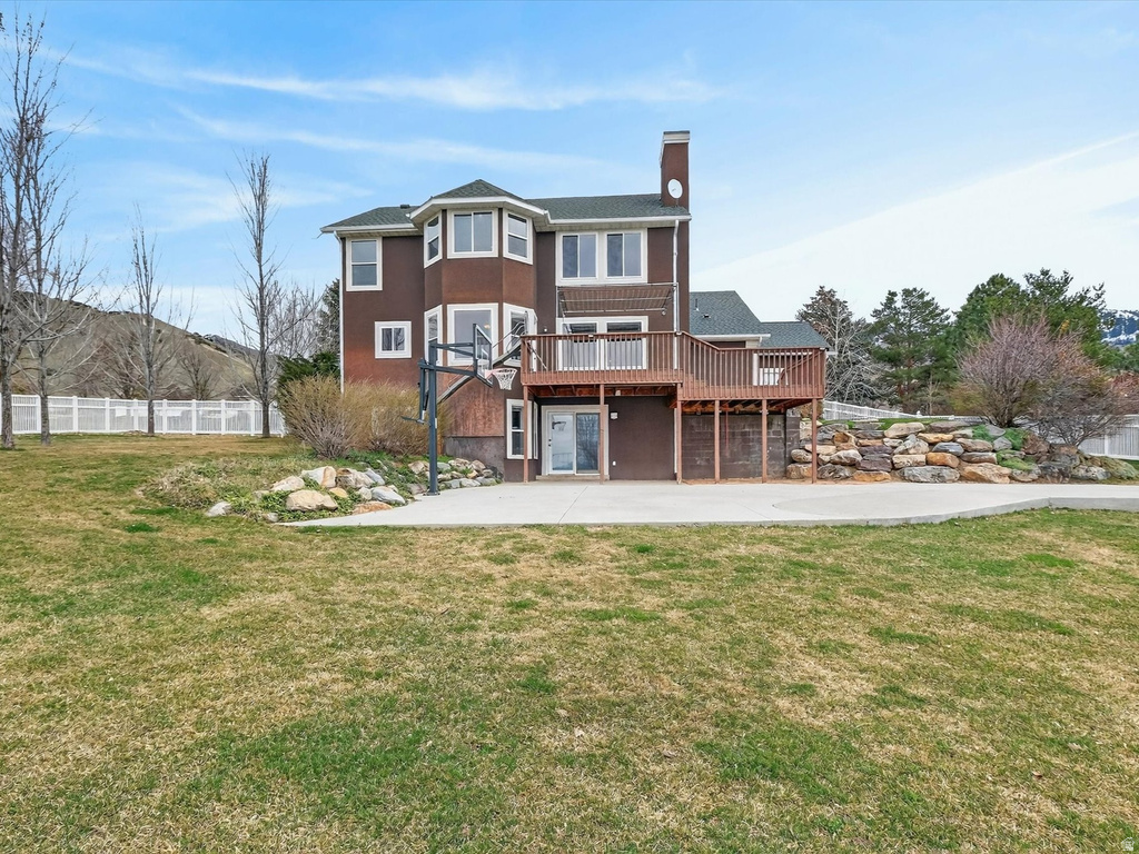 355 N 1100 E Hyde Park, UT 84318