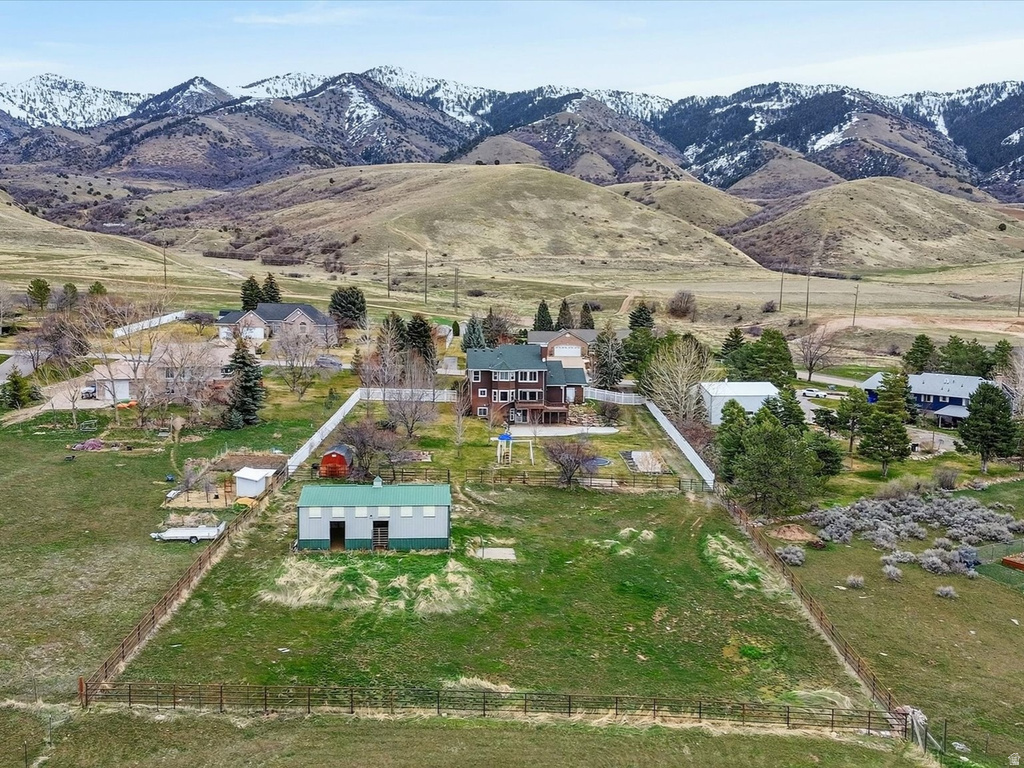 355 N 1100 E Hyde Park, UT 84318