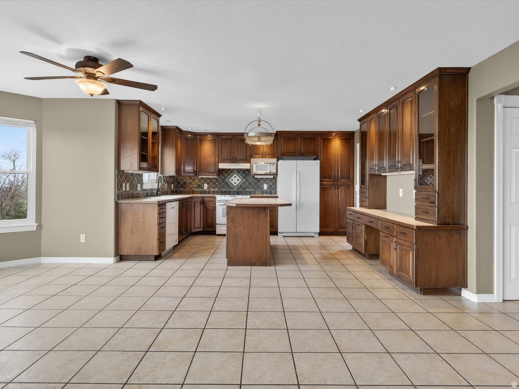 355 N 1100 E Hyde Park, UT 84318