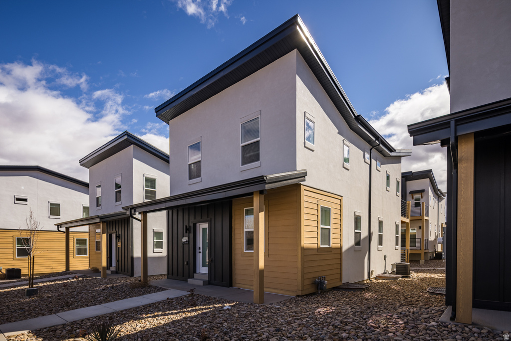 2906 E DESERT SOL CT Moab, UT 84532