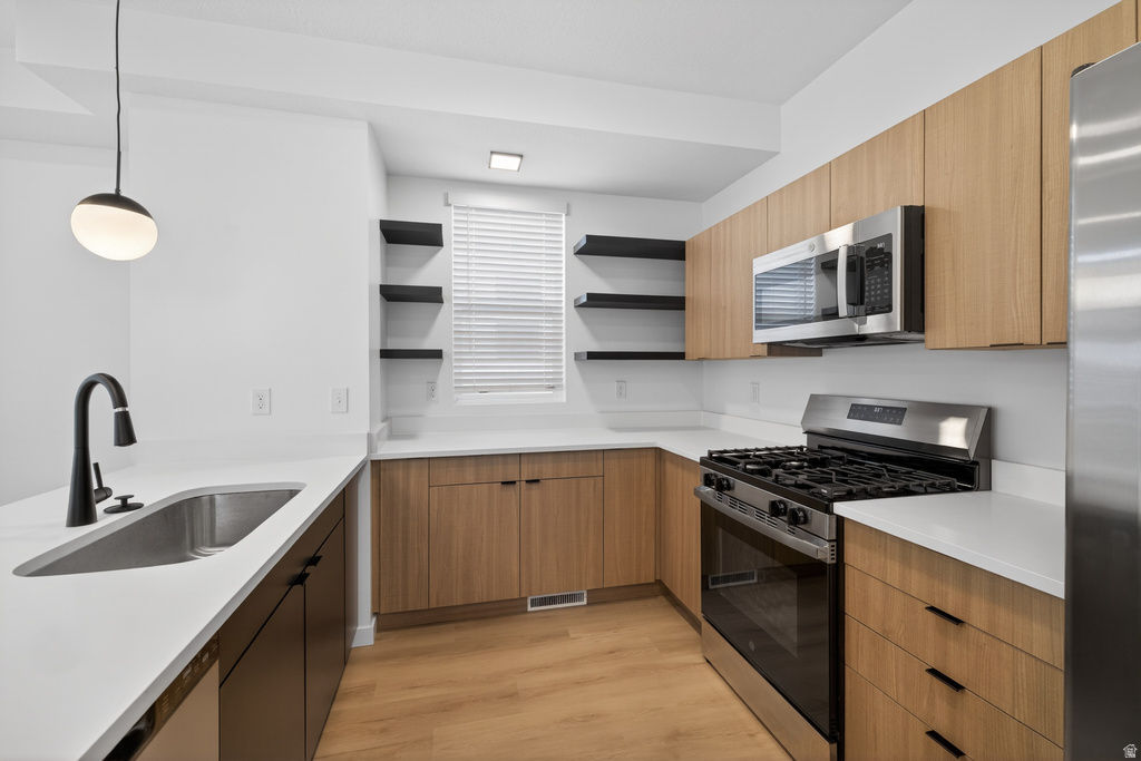 2906 E DESERT SOL CT Moab, UT 84532