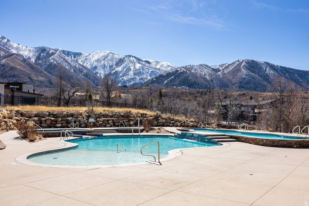 806 S SUMMIT CREEK DR Woodland Hills, UT 84653