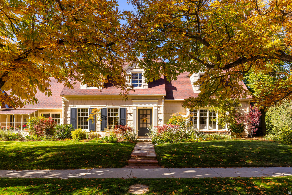 966 S DIESTEL RD Salt Lake City, UT 84105