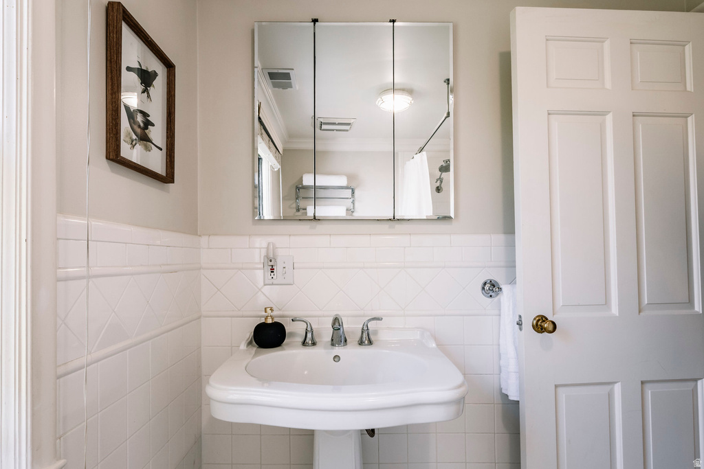 966 S DIESTEL RD Salt Lake City, UT 84105