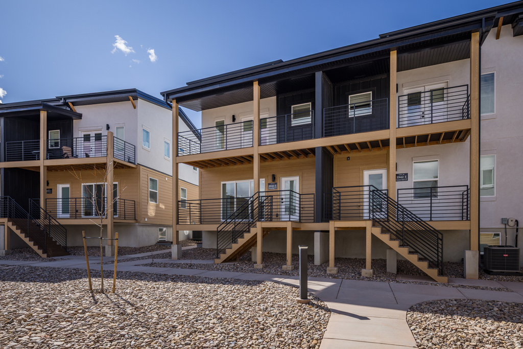 2946 E DESERT SOL CT Moab, UT 84532