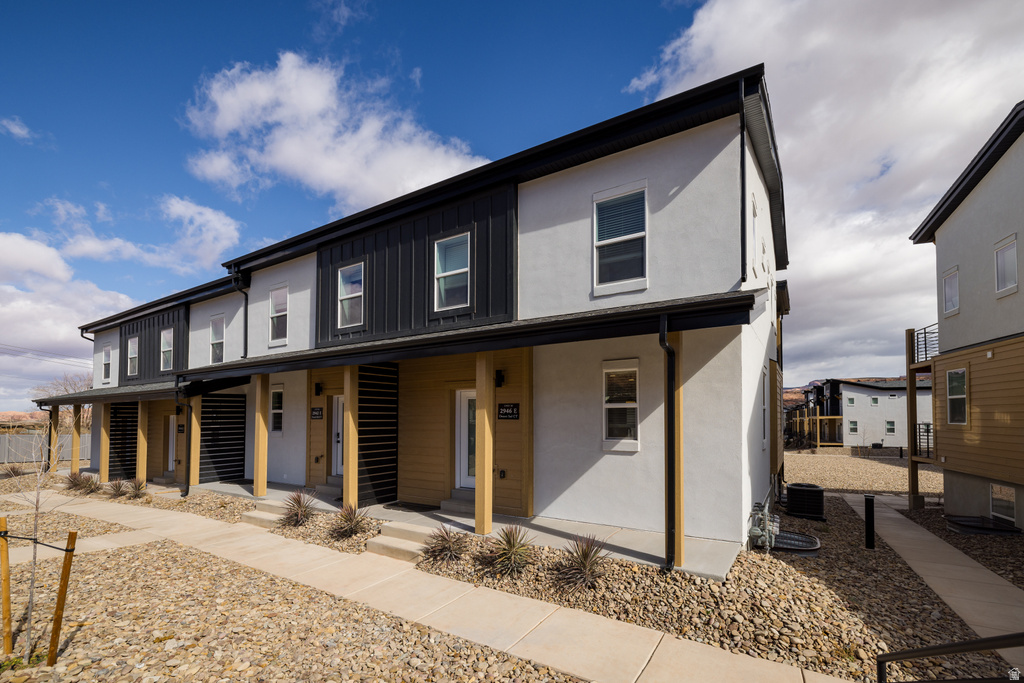 2946 E DESERT SOL CT Moab, UT 84532