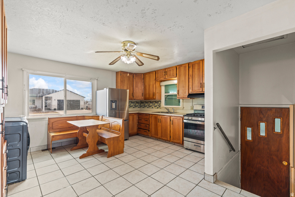 27 E 500 S Gunnison, UT 84634