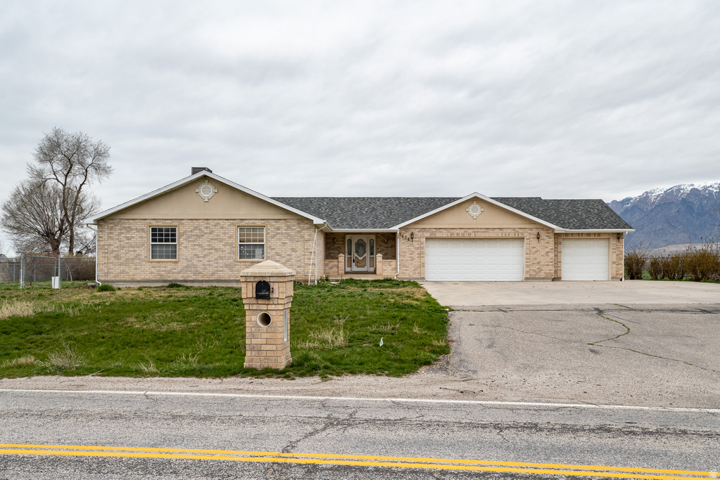 3424 W PIONEER RD Marriott Slaterville, UT 84404