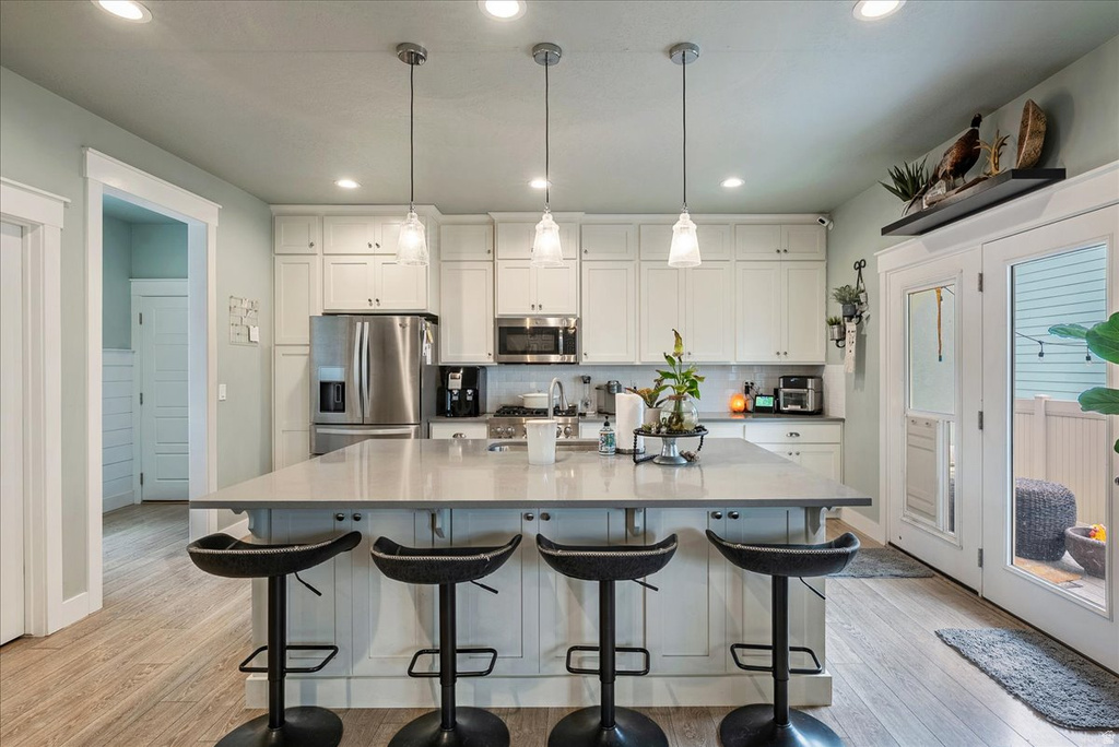 2052 W PHILLIPS ST Kaysville, UT 84037